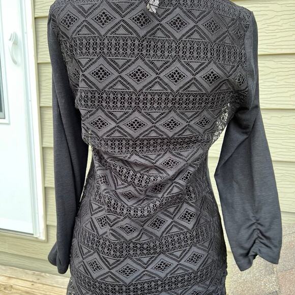 Vanity black long sleeve top with lace back, women's size M - Picture 2 of 7